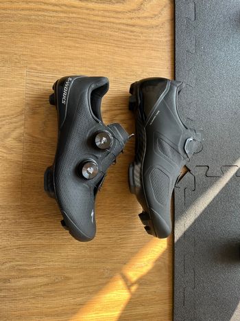 Used Specialized S-Works Recon Shoe bike — image 2 of 6