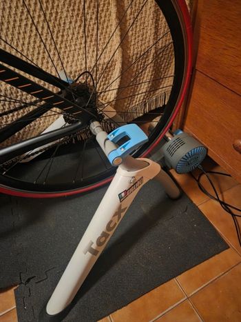 Tacx Flow Smart 2020 bike d'occasion