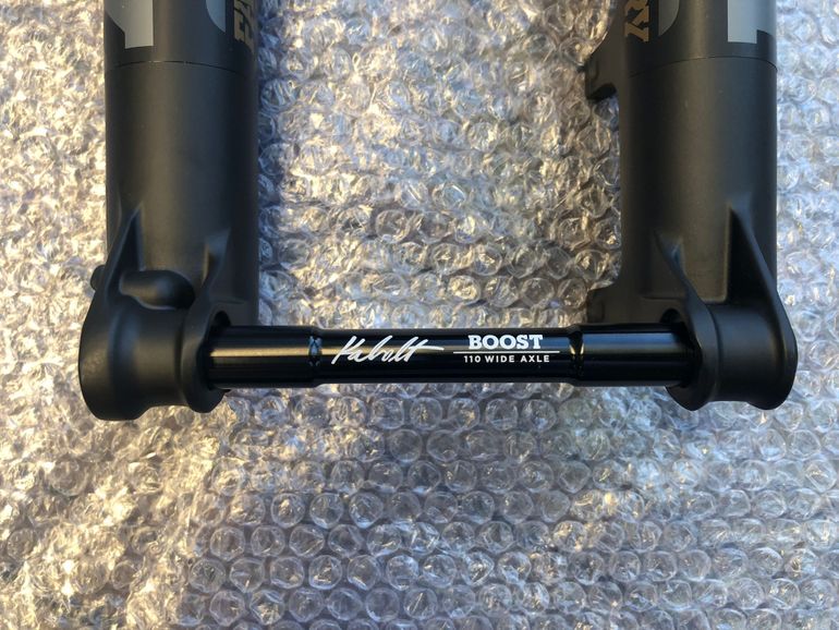 Used Fox 34 Factory FIT4 130 mm 29"/27.5"+ BOOST 2025 bike — image 6 of 10