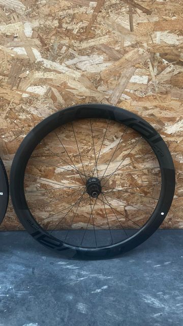 Used Roval cl50 bike — image 2 of 4