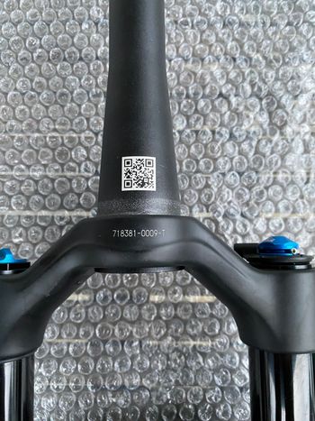 Fox 34 SC 27.5" 120 mm GRIP Remote BOOST Fork 2026 bike d'occasion — image 8 sur 15