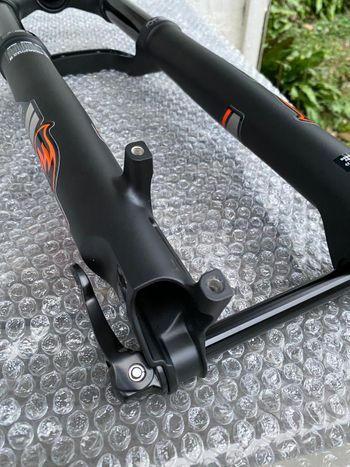 Fox 34 SC 27.5" 120 mm GRIP Remote BOOST Fork 2026 bike d'occasion — image 11 sur 15