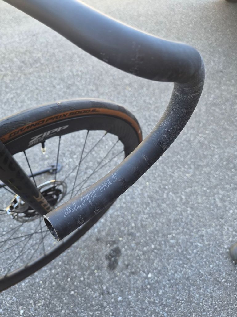 Used Roval Alpinist Handlebar 2023 bike — image 3 of 5