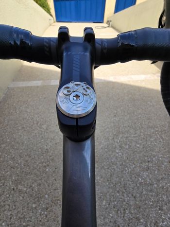 Used Top cap Custom 7075 Anodized Aluminum Road Bike 2026 bike — image 3 of 3