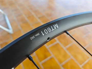 Used Shimano WH-MT601 2025 bike — image 5 of 16