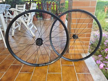 Used Shimano WH-MT601 2025 bike — image 1 of 16
