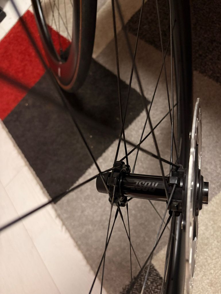 Used Rose RC-Sixty Disc 28" Carbon Road Wheel 2025 bike — image 6 of 6