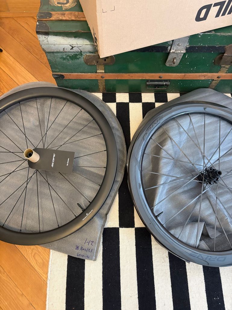 Brugt Elite-Wheels Drive 50D II Carbon Spoke Road Wheelset 2026 bike — billede 2 af 2