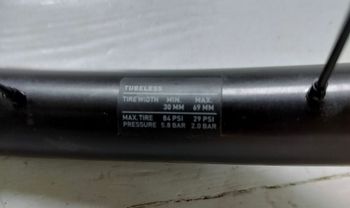 Brugt Dt Swiss Gravel LN 700c Wheelset bike — billede 6 af 12