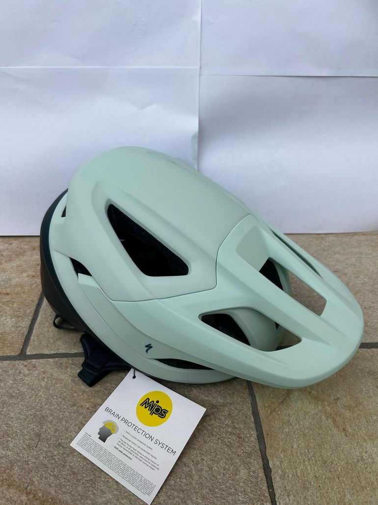 Used Specialized Camber bike — image 2 of 4