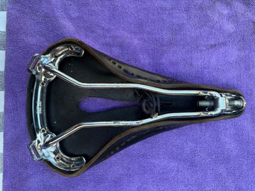 Brooks Zadel 2022 bike d'occasion — image 2 sur 3