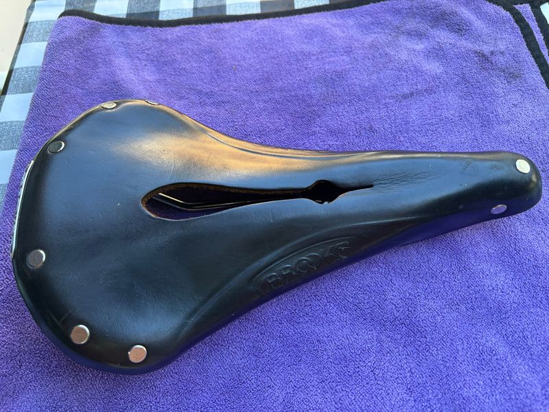 Brooks Zadel 2022 bike d'occasion — image 3 sur 3