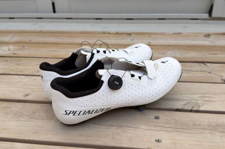 Used Specialized Torch 2.0 Road Shoes 2025 bike — image 3 of 6