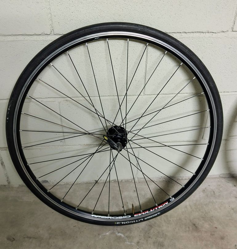 Used Ambrosio Evolution TQ8 Wheelset with PMP Hubs bike — image 9 of 10
