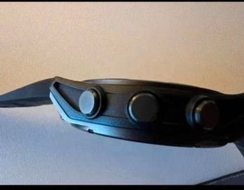 Used Garmin Fenix 8 AMOLED Sapphire 2025 bike — image 4 of 7