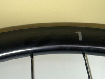 Used Giant SLR 1 42 Carbon Disc Rear Wheel Hooked 19mm Internal bike — image 3 of 8