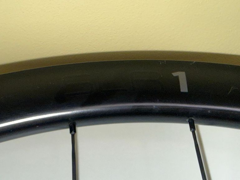 Used Giant SLR 1 42 Carbon Disc Rear Wheel Hooked 19mm Internal bike — image 3 of 8