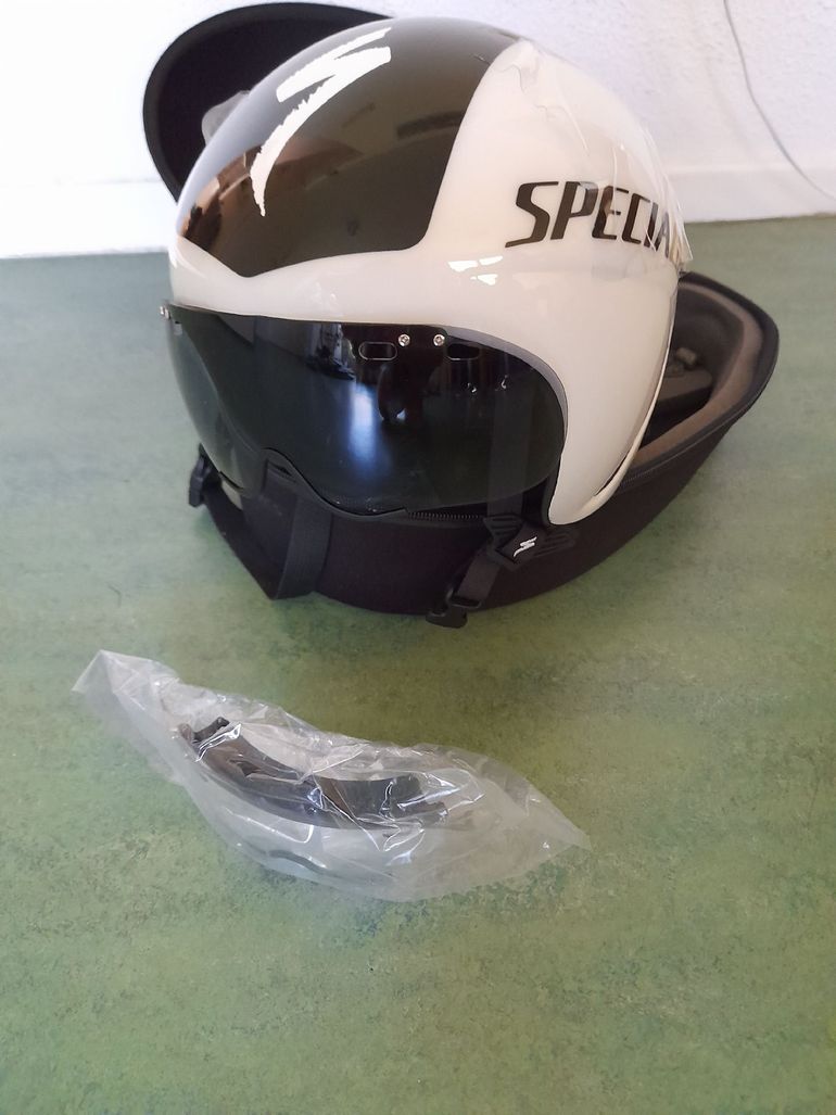 Used Specialized S-Works TT Helm 2024 bike — image 2 of 11