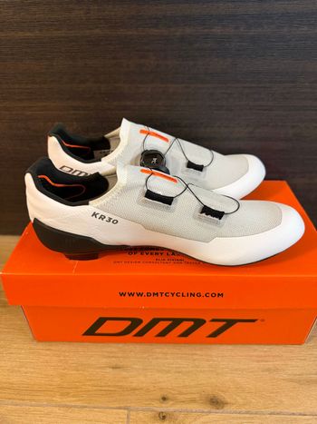 Used Dmt KR30 Road Cycling Shoe bike — image 2 of 6