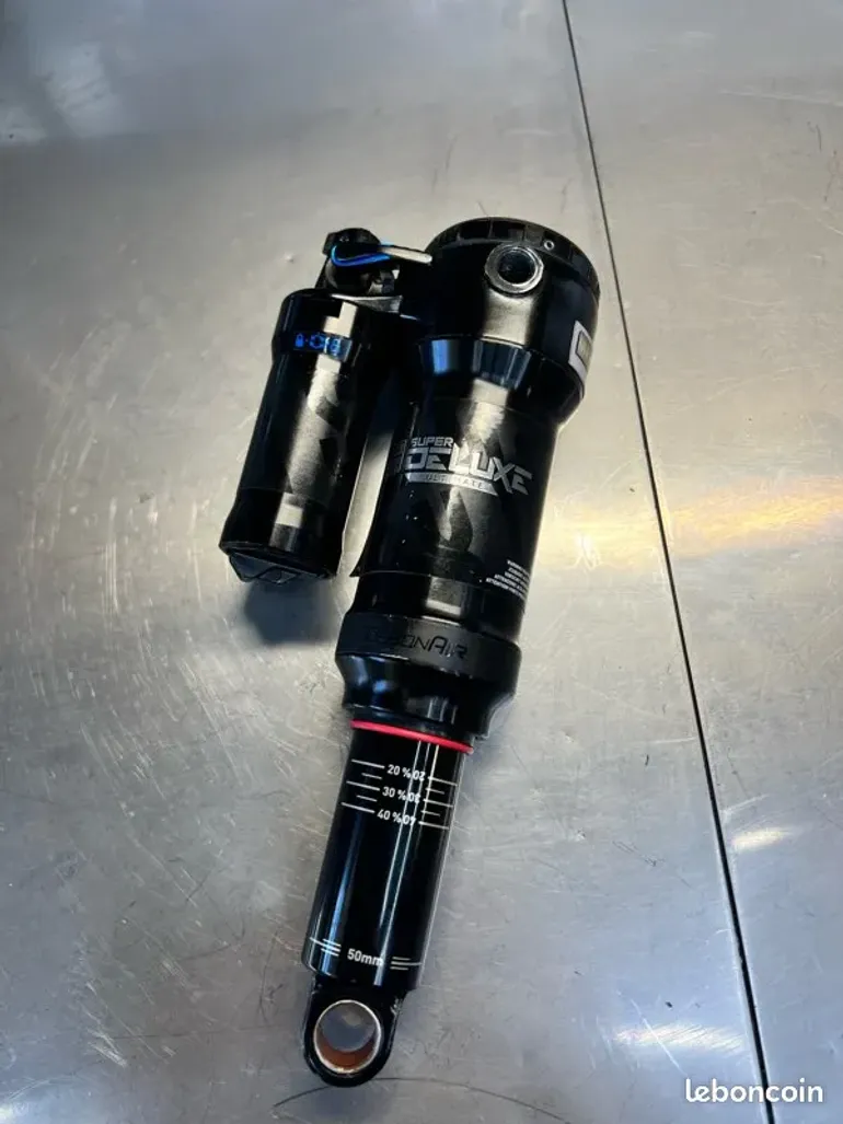 Used RockShox Super Deluxe Ultimate 2022 bike — image 1 of 5