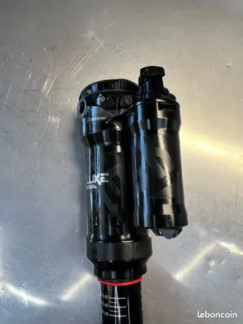 Used RockShox Super Deluxe Ultimate 2022 bike — image 3 of 5