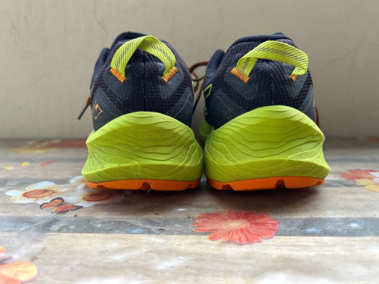 Used Asics Gel Trabuco 11 bike — image 3 of 4