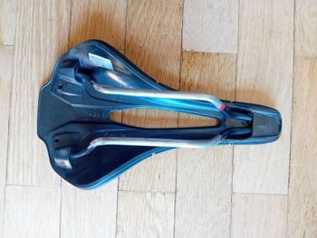 Used Prologo Scratch M5 Saddle bike — image 2 of 2