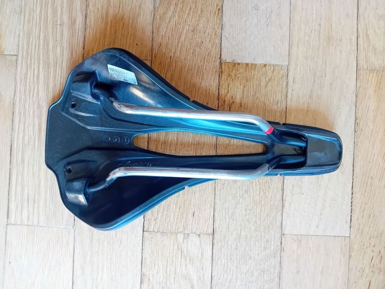 Used Prologo Scratch M5 Saddle bike — image 2 of 2