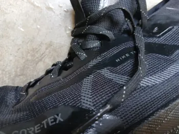 Used Nike Trail Running Shoes bike — image 3 of 5