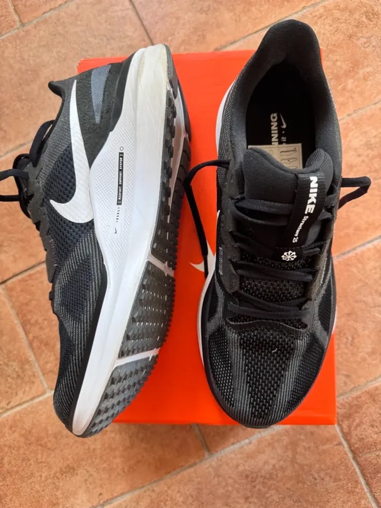 Nike Air Zoom Structure 25 bike de segunda mano — imagen 4 de 5