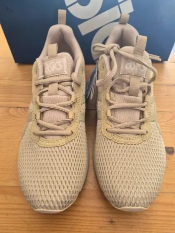 Used Asics gel-lyte Runner bike