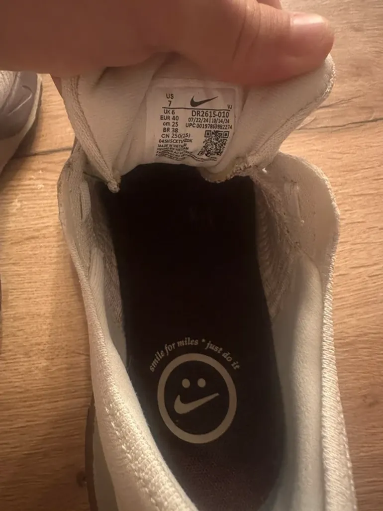 Tweedehands Nike Invincible Run 3 bike — afbeelding 3 van 4