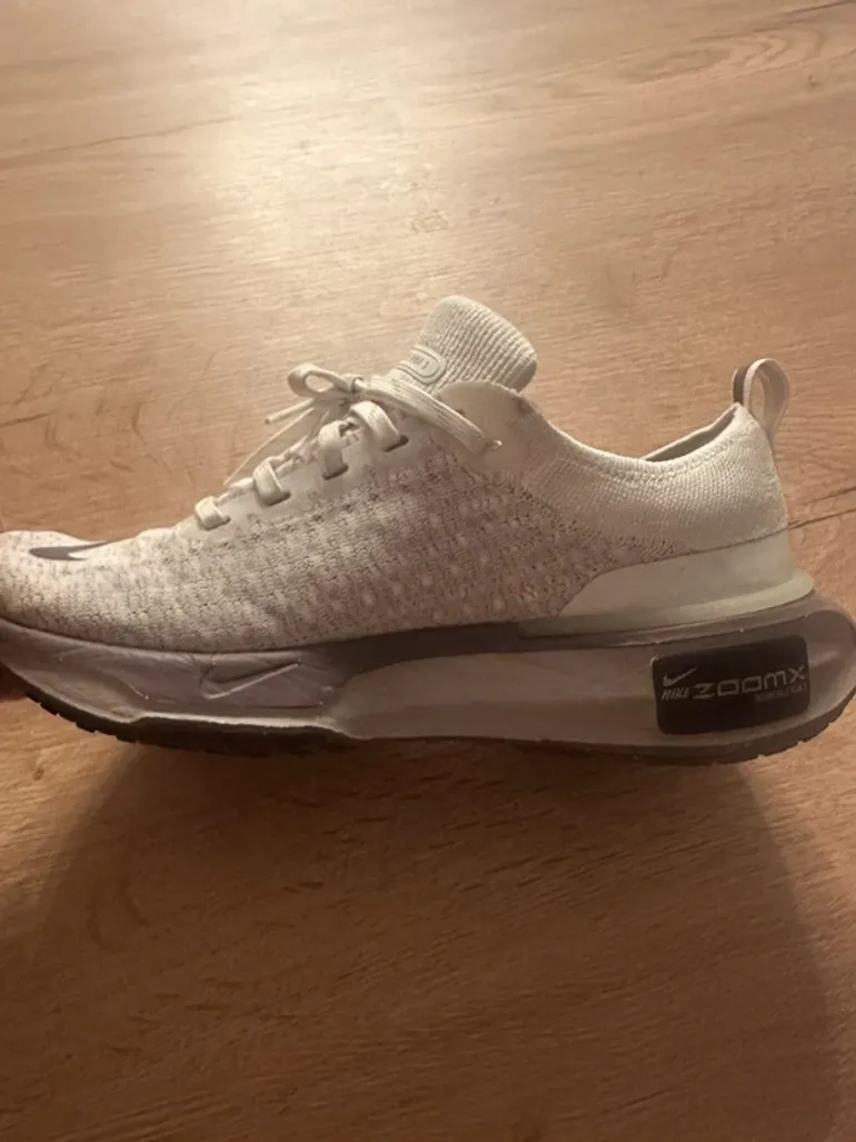Tweedehands Nike Invincible Run 3 bike — afbeelding 4 van 4