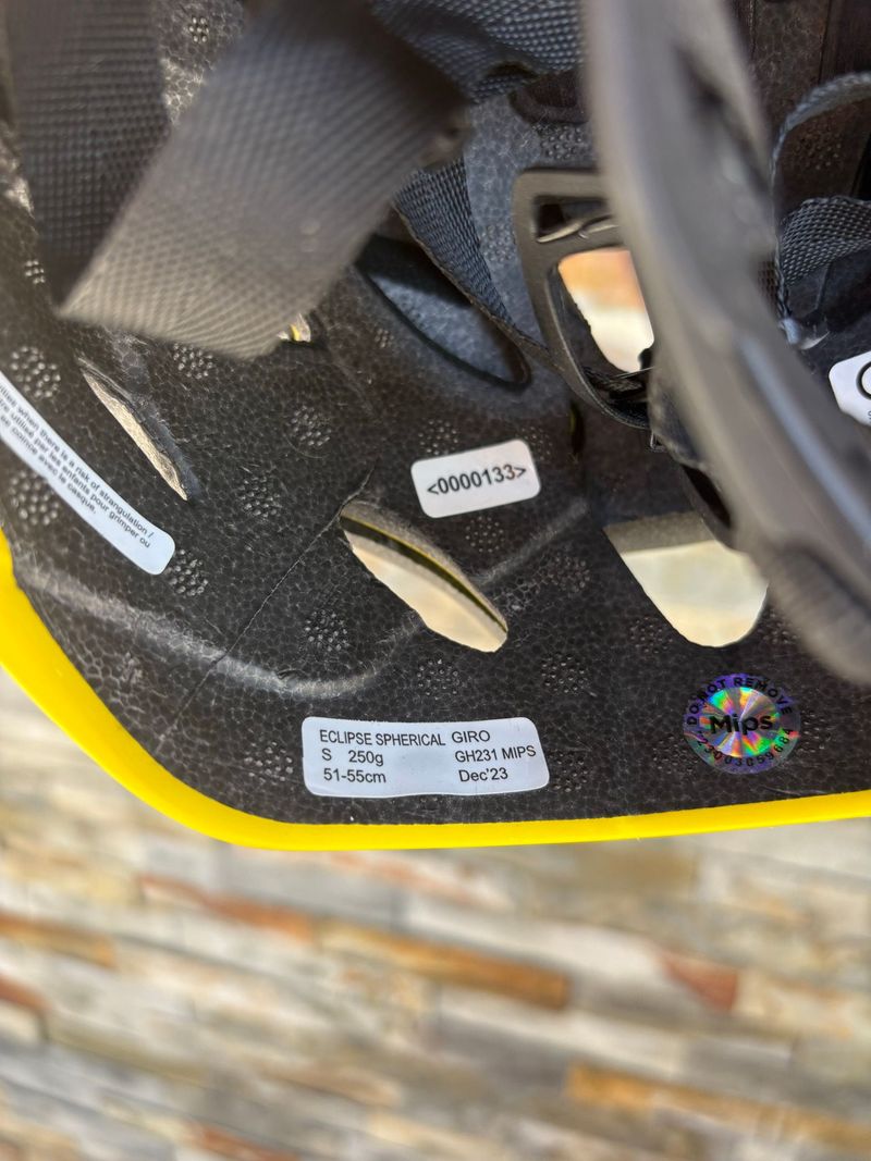 Used Giro Helmet ECLIPSE Visma (Wilco Kelderman) S bike — image 9 of 12