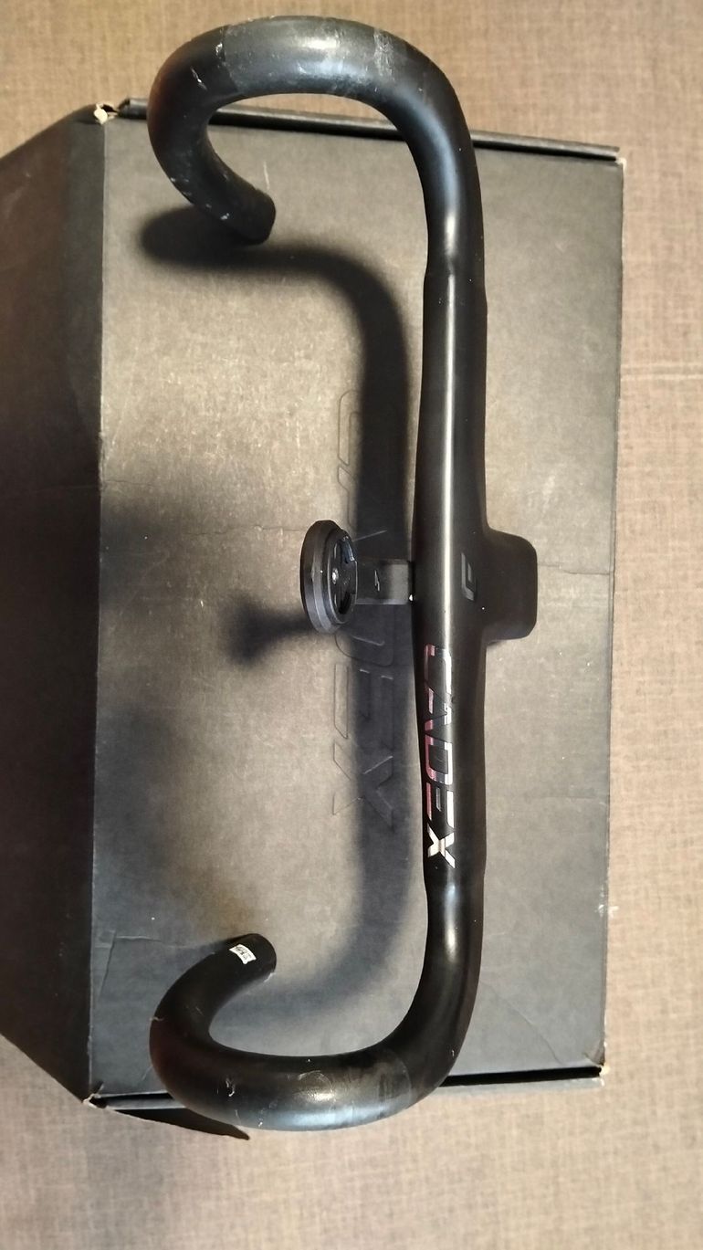 Used Cadex aero 110 x 38 2026 bike — image 3 of 5