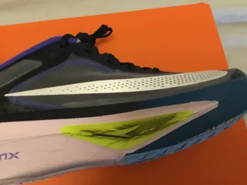 Used Nike Zoom Fly 6 bike — image 13 of 15
