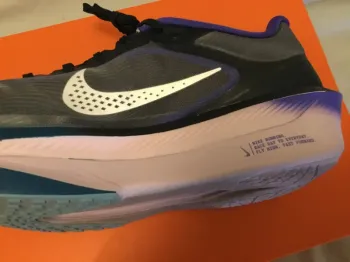 Used Nike Zoom Fly 6 bike — image 11 of 15