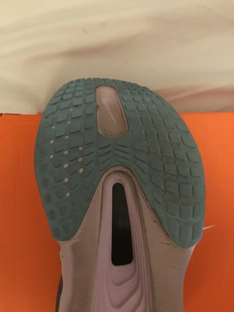 Used Nike Zoom Fly 6 bike — image 9 of 15