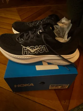 Hoka Mach 6 bike usato