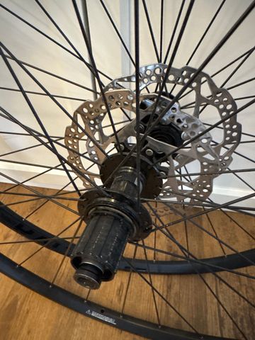 Brugt Fulcrum Racing 77 DB 2024 bike — billede 2 af 2