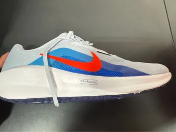 Used Nike running shoes homme bike — image 2 of 3