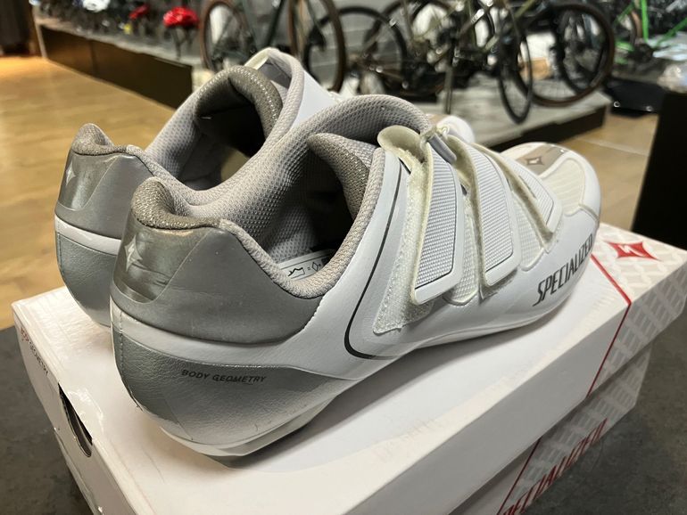 Použité Specialized WMN Spirita white / titanium bike — obrázek 4 z 4