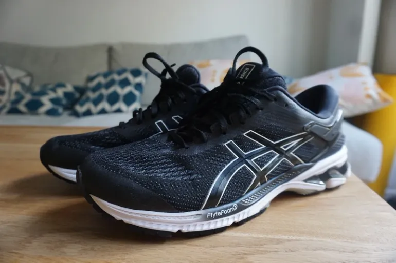 Used Asics Gel Kayano 26 bike — image 2 of 5