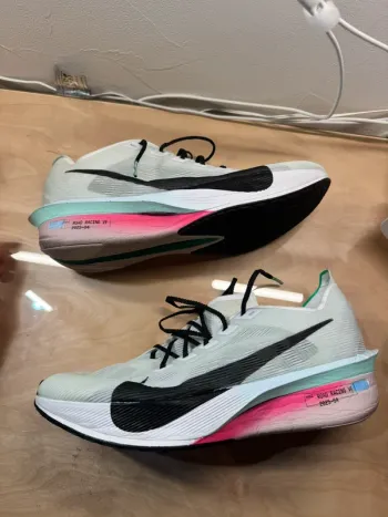 Nike Vaporfly 4 bike de segunda mano