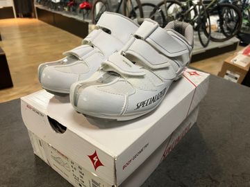 Gebrauchtes Specialized WMN Spirita white / titanium Cycling Shoes