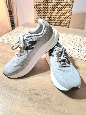 New Balance FuelCell bike de segunda mano