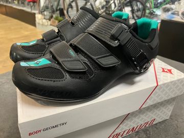 Brugt Specialized Torch RD WMN black / emerald green Cycling Shoes