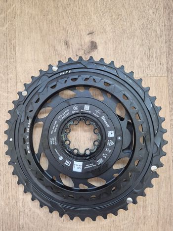 Used Sram Red AXS E1 Chainrings 46/33T with Powermeter Kit 2026 bike — image 2 of 2