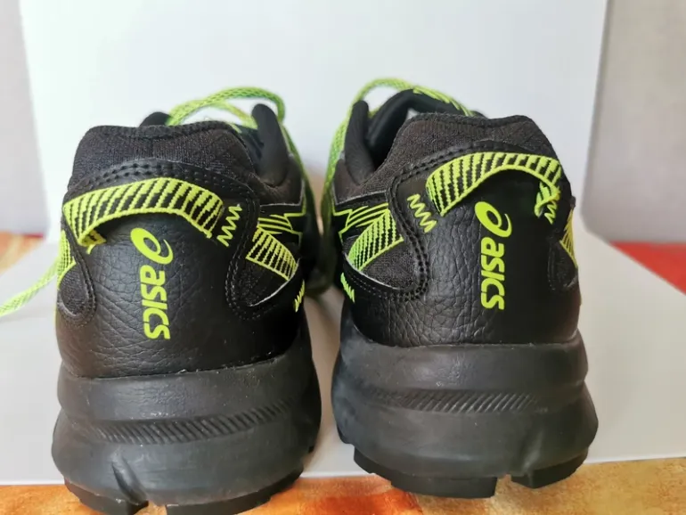 Used Asics Trail Scout 2 bike — image 5 of 5