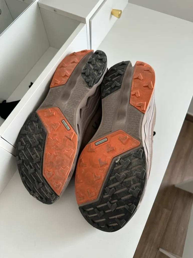 Gebrauchtes On Running Cloudsurfer Trail 2 bike — Bild 4 von 8